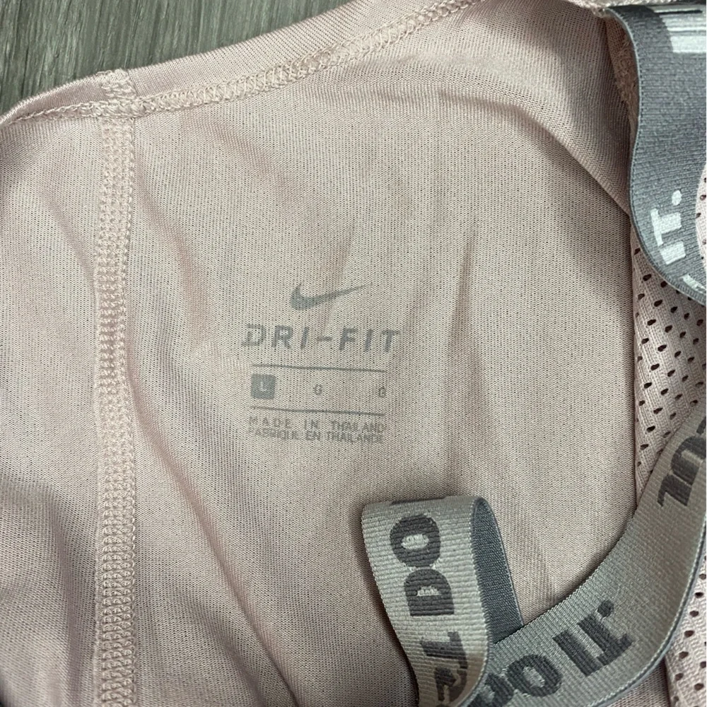 Nike Cross-Back Athletic Tank Top